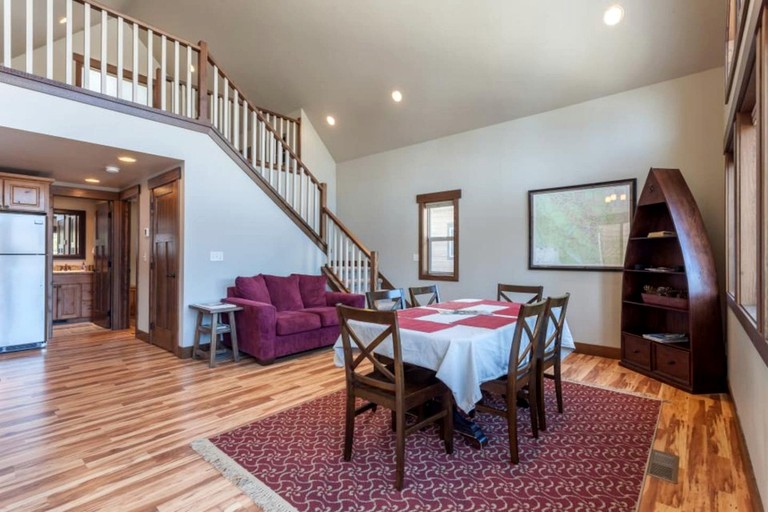 Cabins (United States of America, West Glacier, Montana)