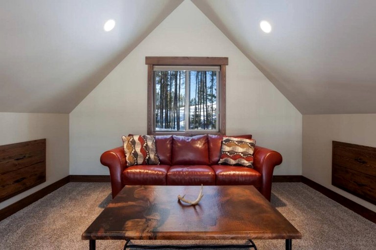 Cabins (United States of America, West Glacier, Montana)