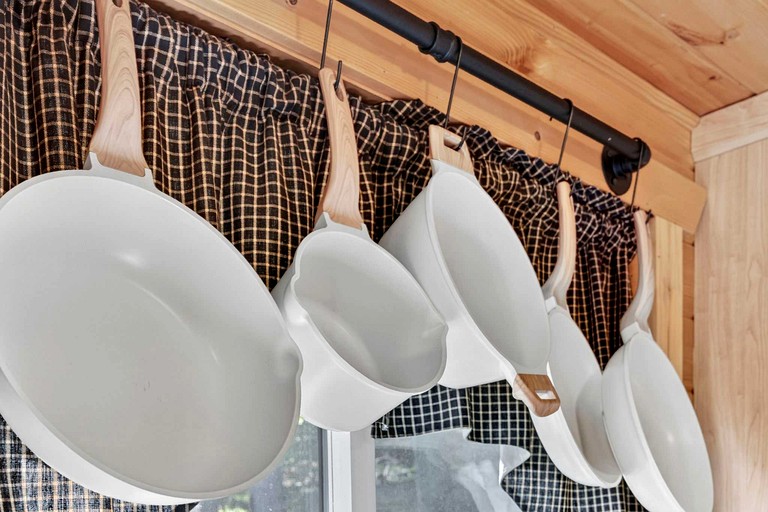 Cabins (United States of America, Hedgesville, West Virginia)