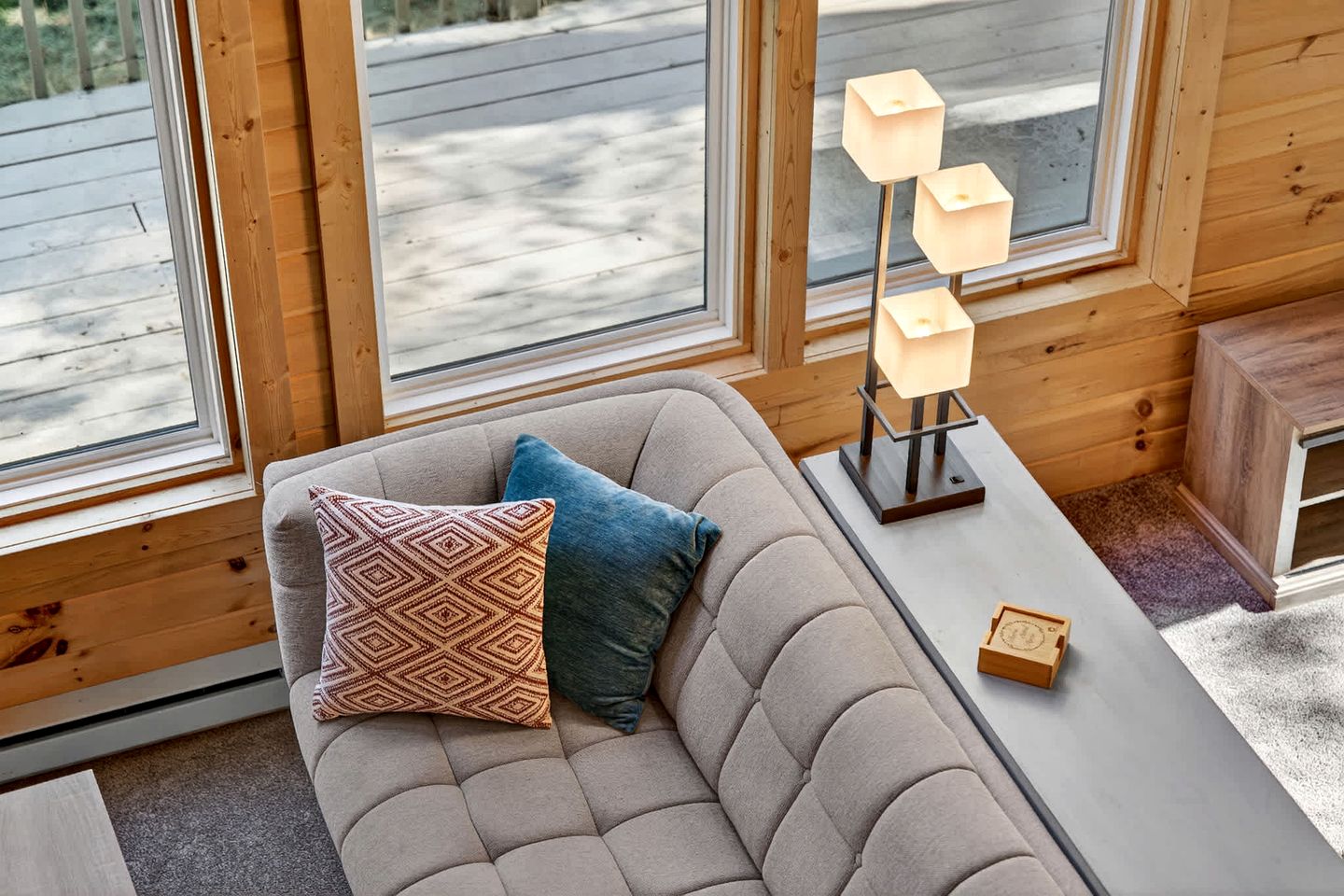 Charming Mountain Cabin with Hot Tub, Fire Pit & Resort Access Near Hedgesville, WV