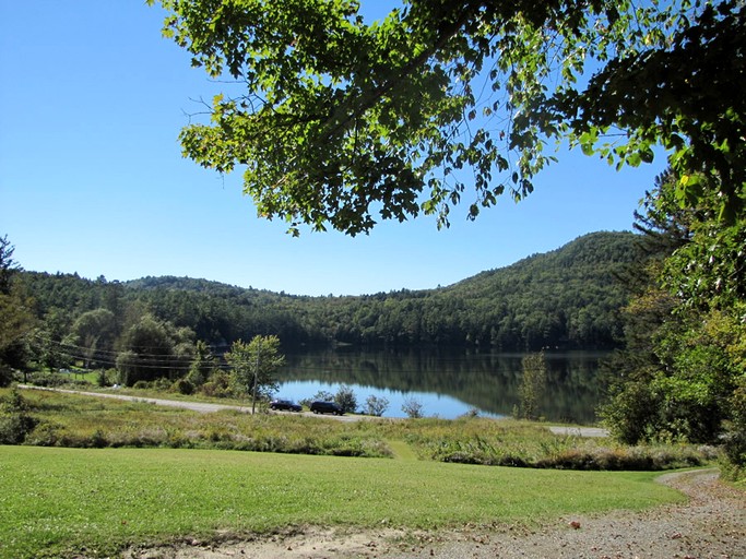 Cabins (United States of America, Lyme, New Hampshire)