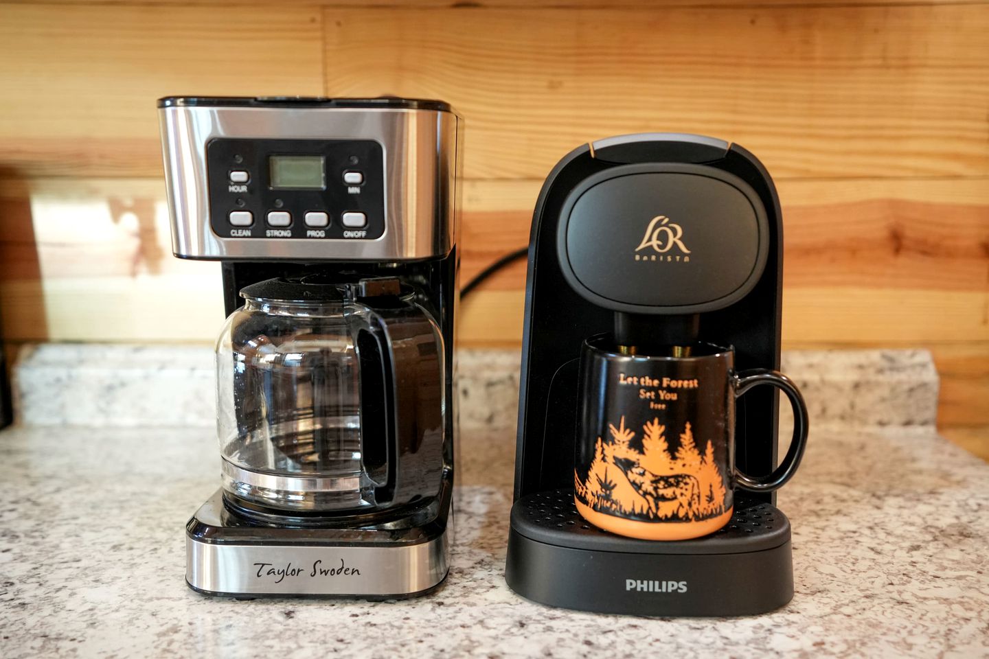 Cabin with Hot Tub and Fire Pit, For Family Glamping near Lake Bridgeport, Texas