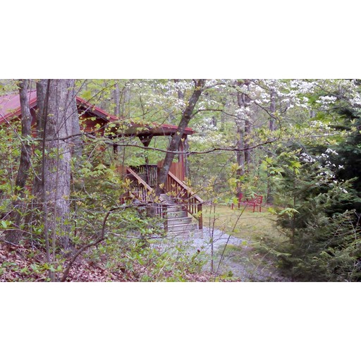 Romantic Rural Retreat with Fireplace and Private Hot Tub on 20 Acres, near Historic Hendersonville and Asheville, NC