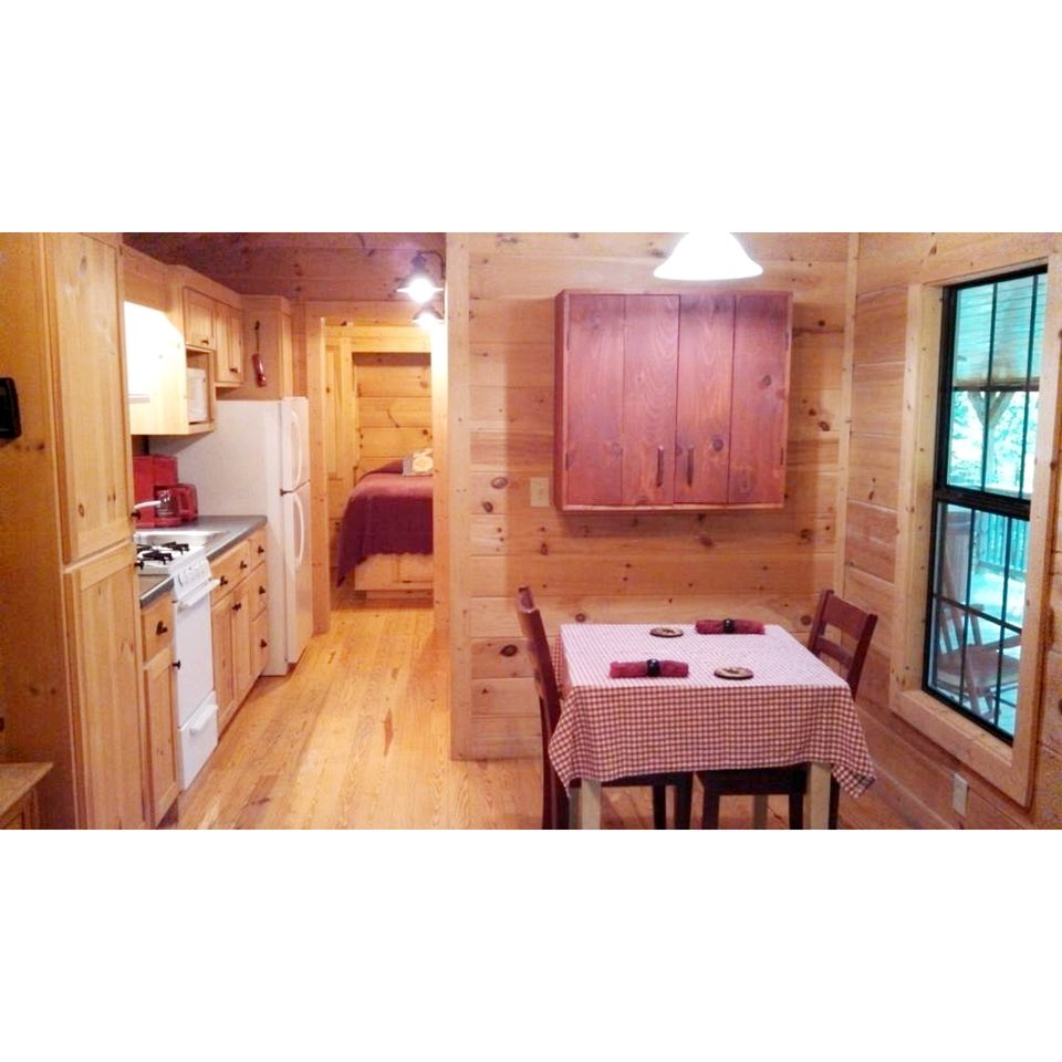 Romantic Rural Retreat with Fireplace and Private Hot Tub on 20 Acres, near Historic Hendersonville and Asheville, NC