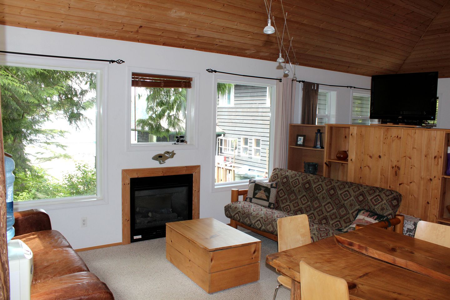 Cabin Rental near Ucluelet, British Columbia
