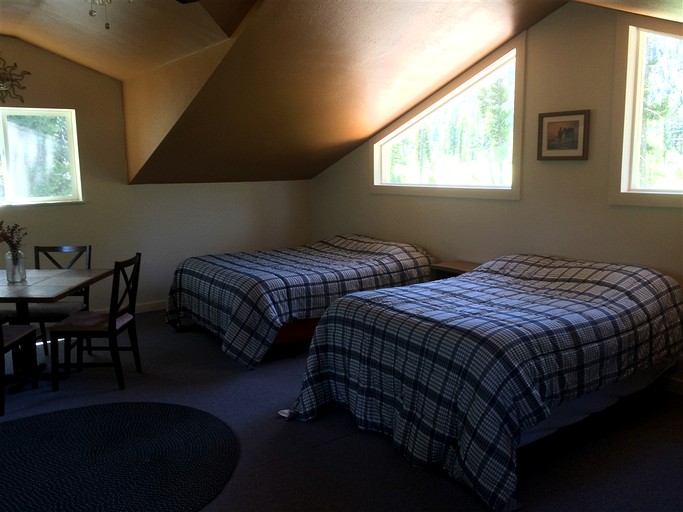 Cabins (United States of America, Hall, Montana)