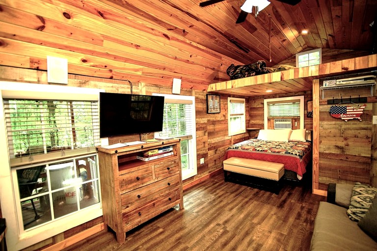 Cabins (United States of America, Murfreesboro, Arkansas)