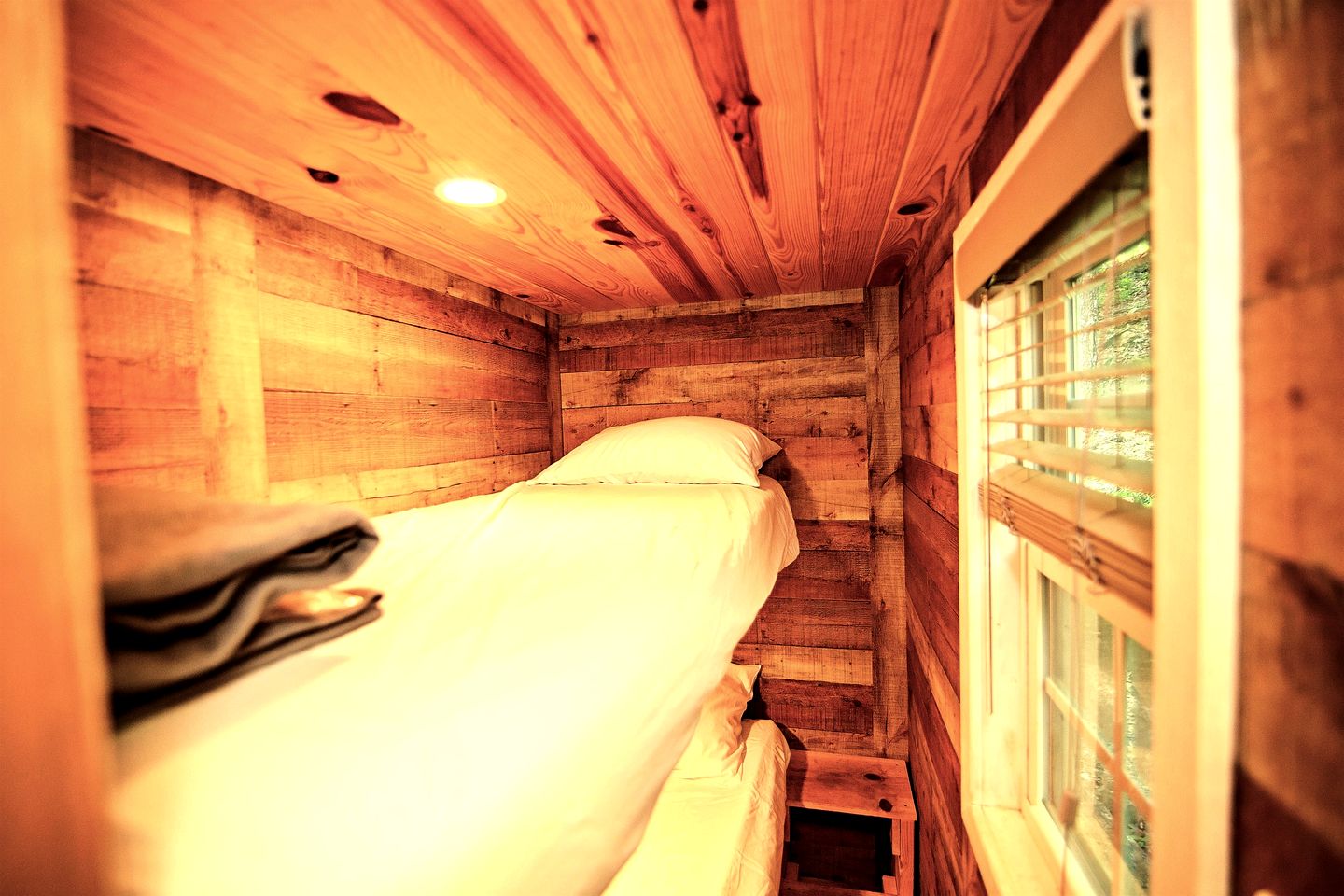 Lovely Cabin Accommodation for a Getaway near Lake Greeson in Murfreesboro, Arkansas