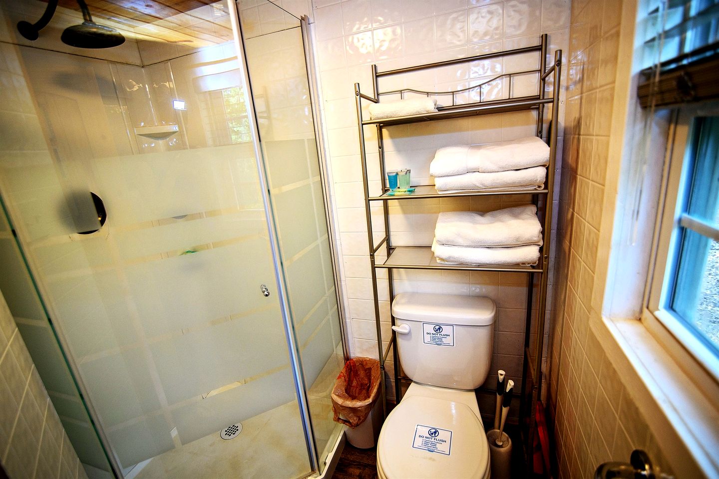 Lovely Cabin Accommodation for a Getaway near Lake Greeson in Murfreesboro, Arkansas