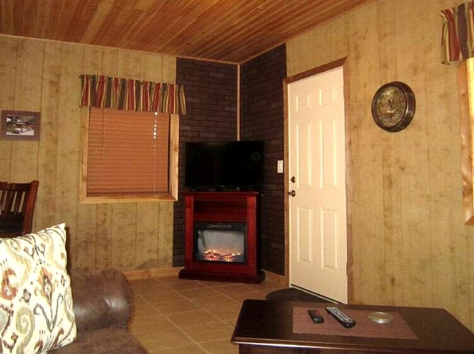 Cabins (United States of America, Inverness, Florida)