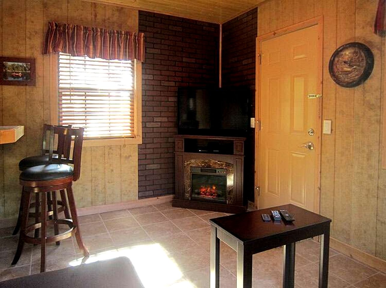 Studio Cabin Great for Couples in Inverness, Florida