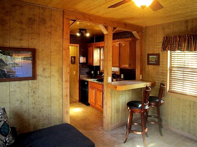 Cabins (United States of America, Inverness, Florida)