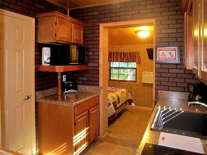 Cabins (United States of America, Inverness, Florida)