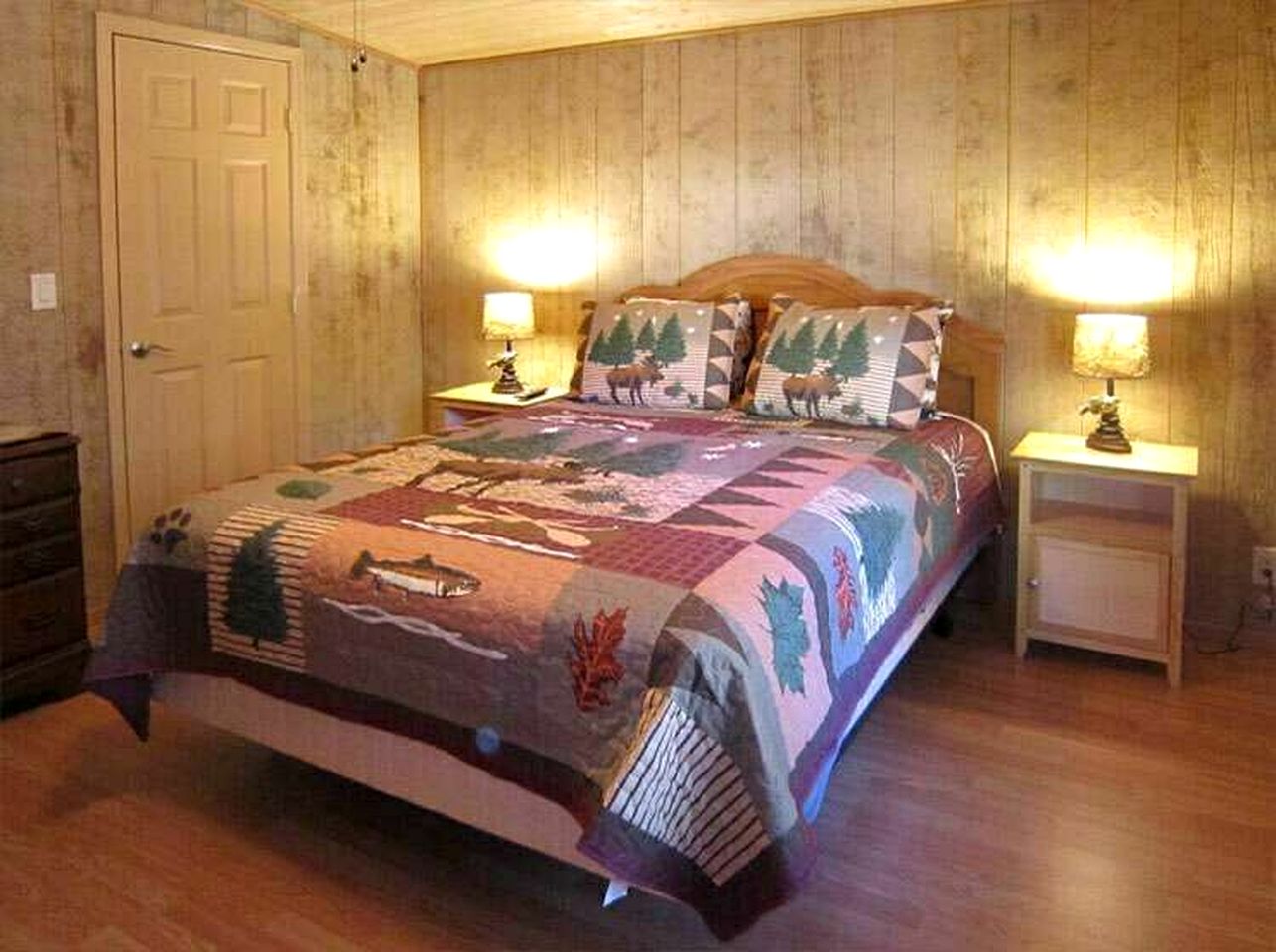 Great Cabin Retreat with BBQ in Inverness, Florida