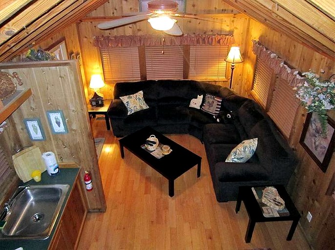 Cabins (United States of America, Inverness, Florida)
