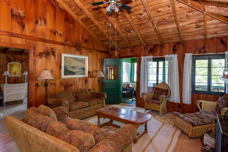 Cabins (United States of America, Lyme, New Hampshire)