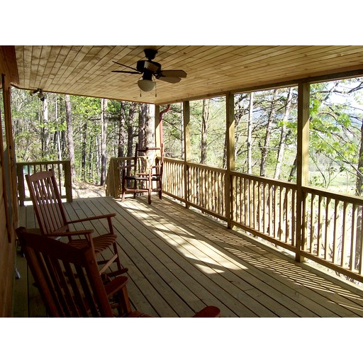 Cabins (United States of America, Hendersonville, North Carolina)