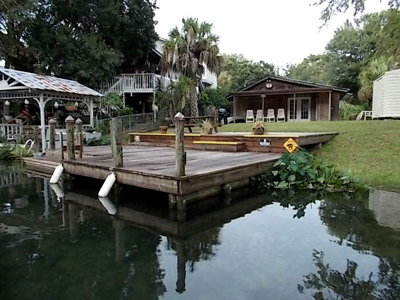 Waterfront Cabin near Tampa, Florida