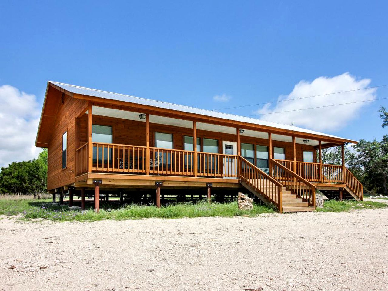 Cabin Rental near Blanco State Park, Texas