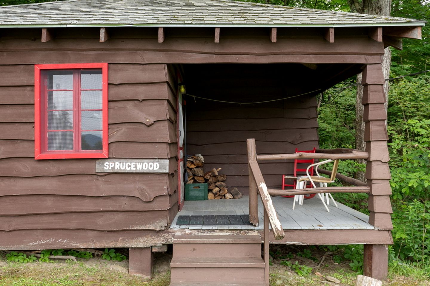 Four-Person Cabin Rental with Breakfast Included near Hanover, New Hampshire