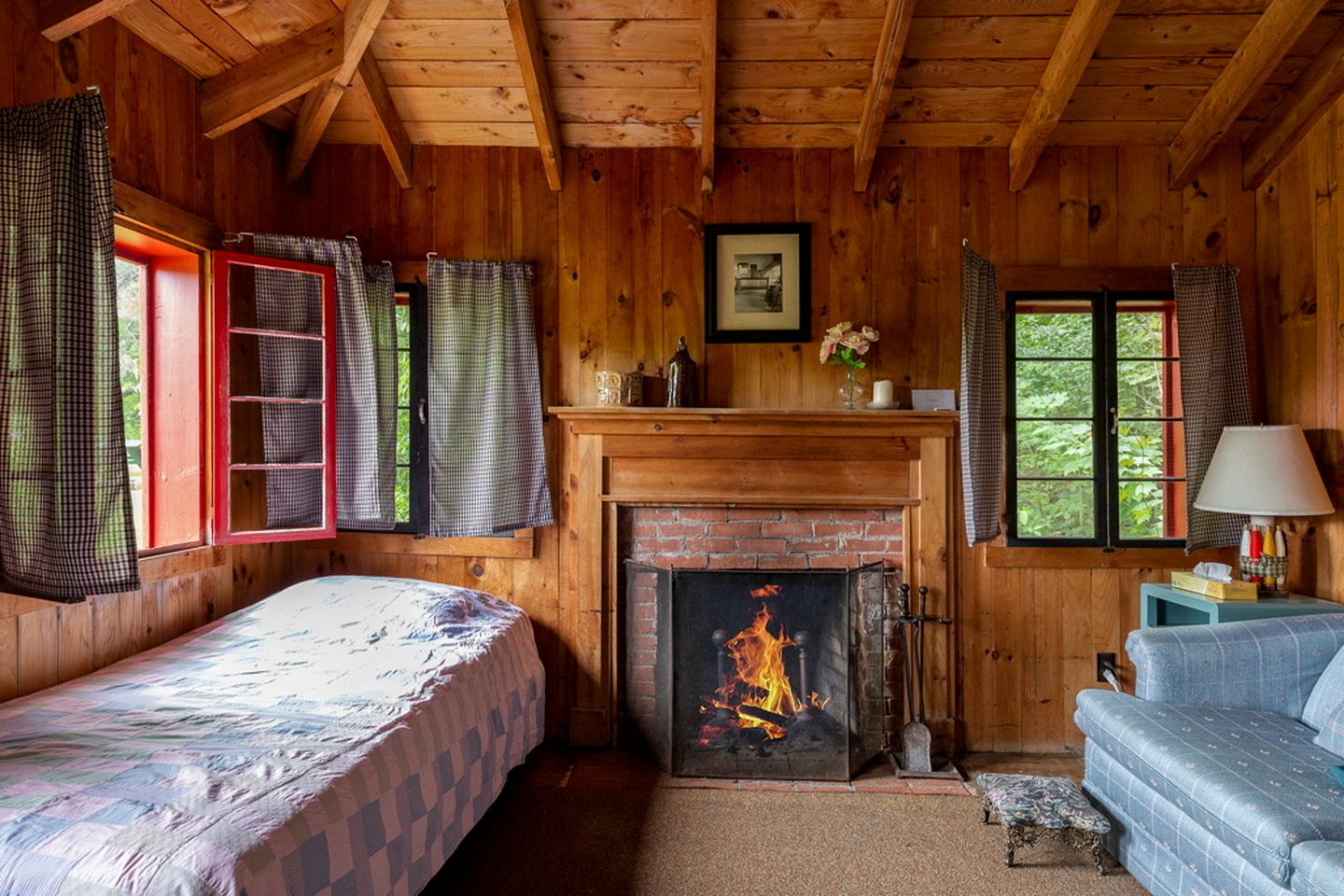 Four-Person Cabin Rental with Breakfast Included near Hanover, New Hampshire