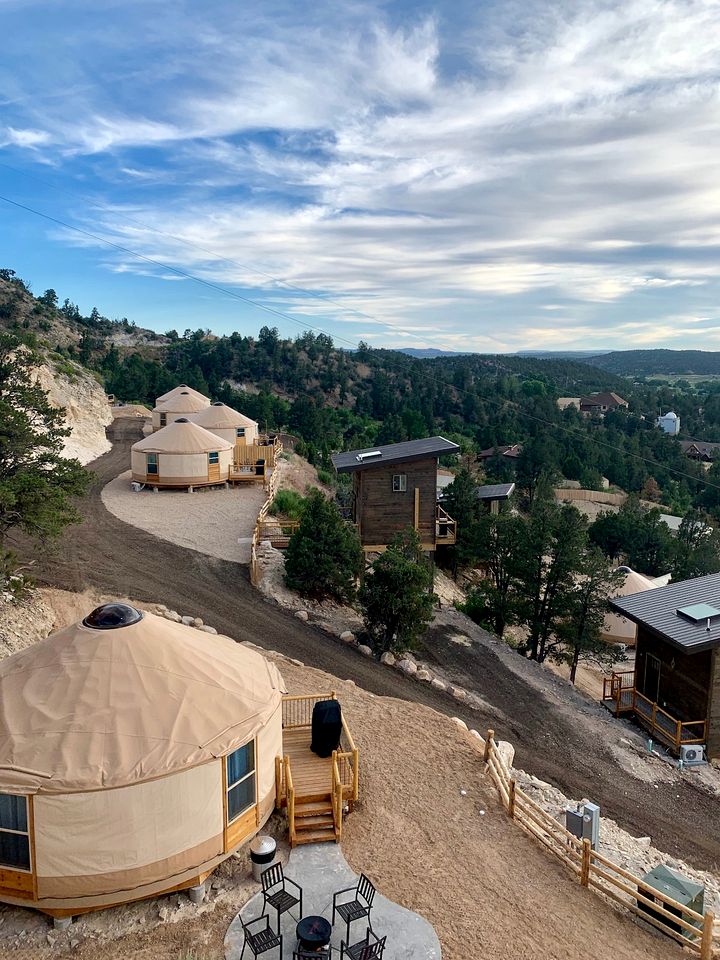 Modern Cabin Rental in the Trees for Luxury Camping in Utah