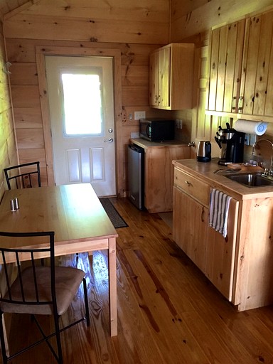 Cabins (United States of America, Purlear, North Carolina)