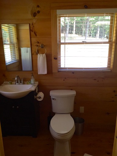 Cabins (United States of America, Purlear, North Carolina)