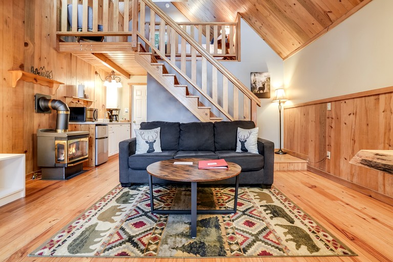 Cabins (United States of America, Trout Lake, Washington)