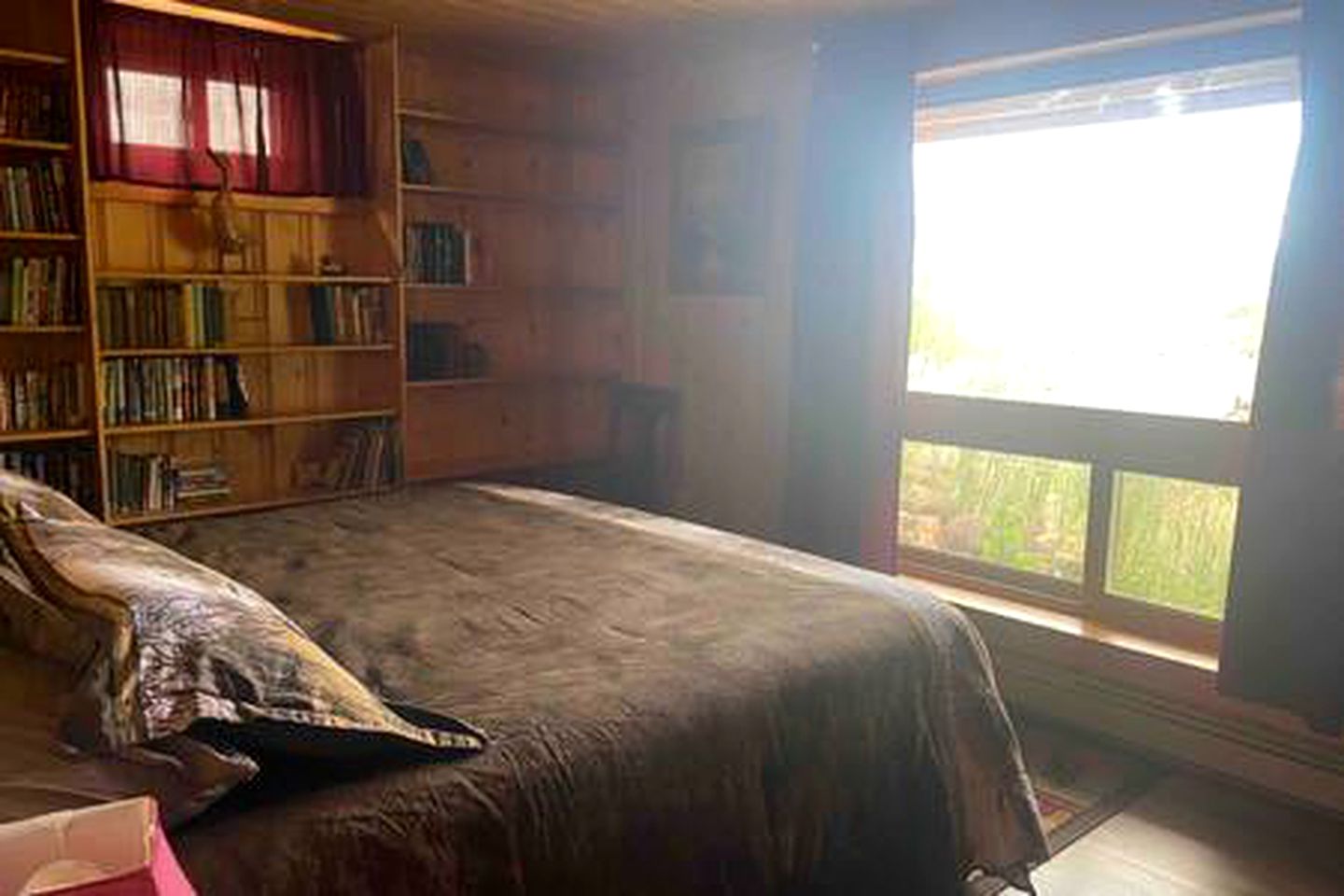 Cabin Rental for Large Groups Ideal for Colorado Glamping