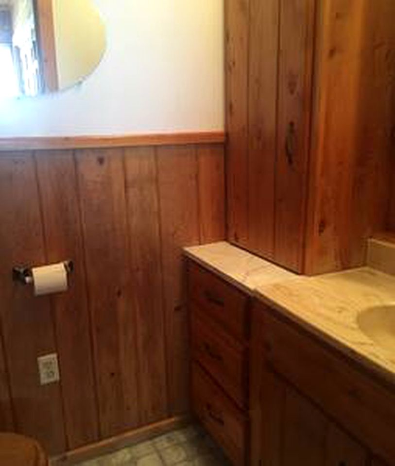 Cabin Rental for Large Groups Ideal for Colorado Glamping