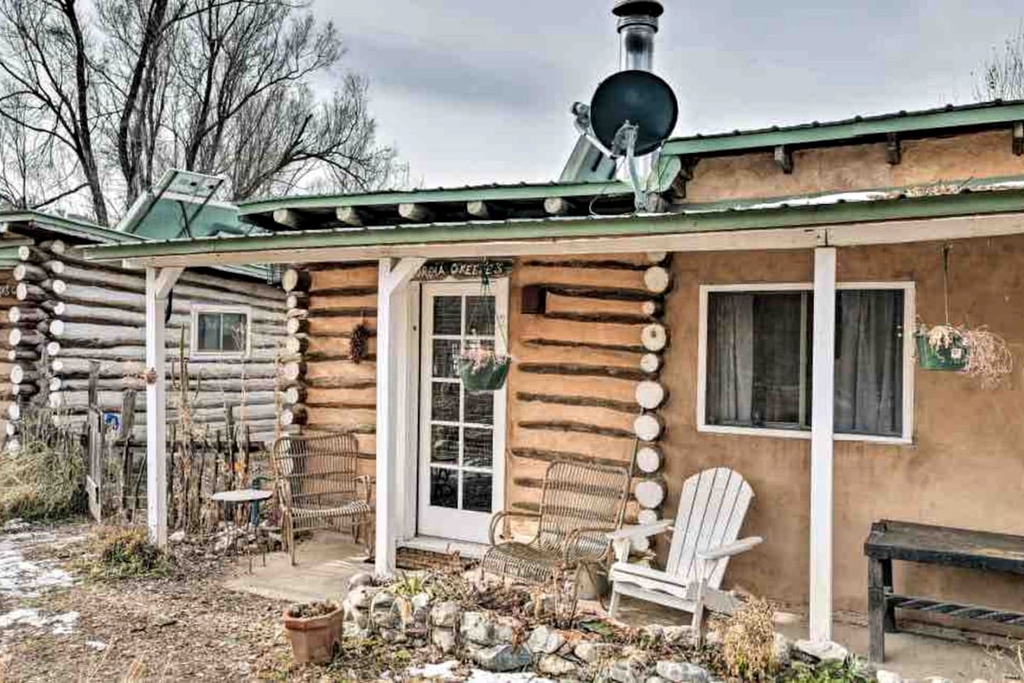 Rural Log Cabin Rental for Couples near Taos Ski Valley