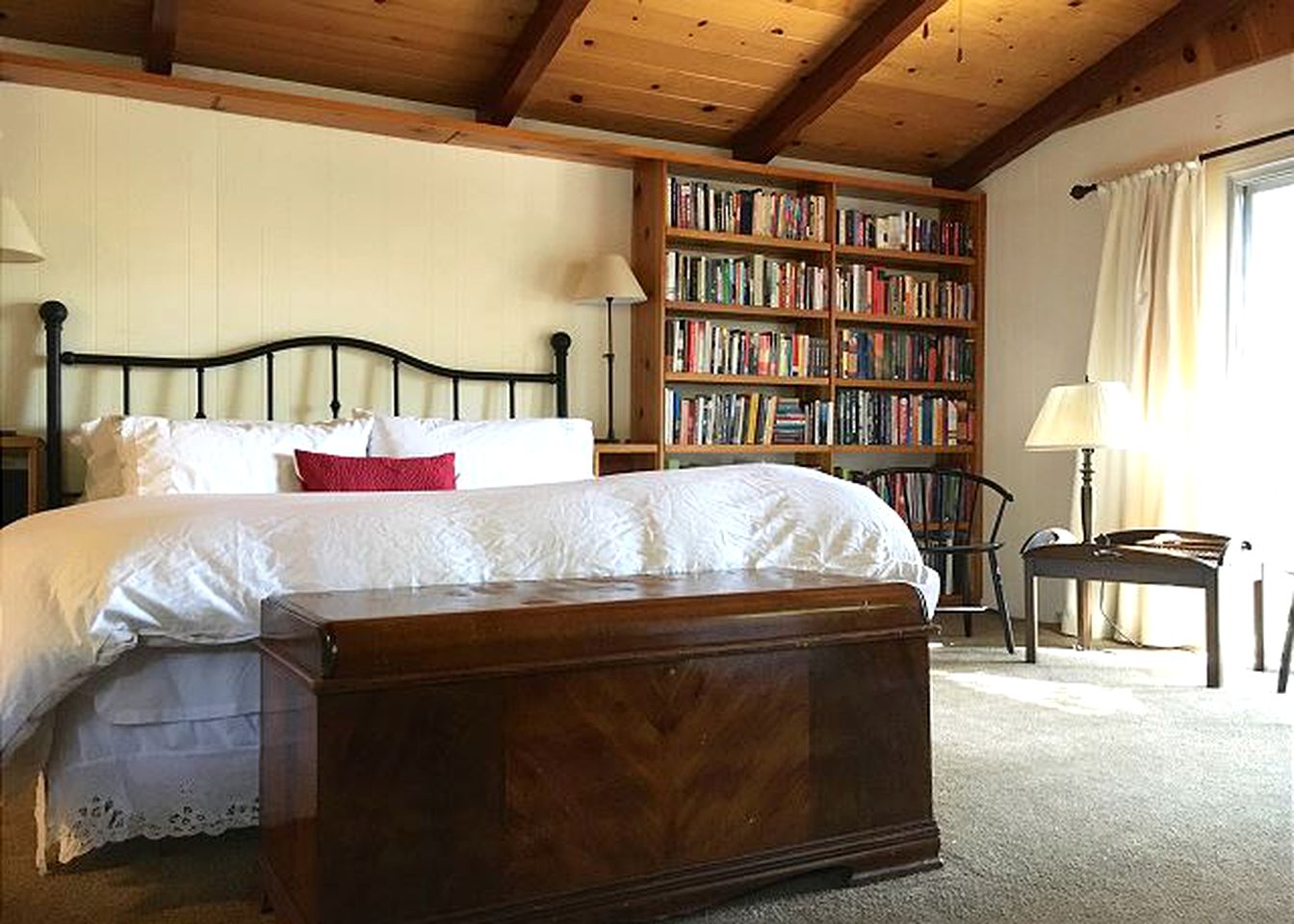 Cabin Rental for Groups in the Mountains of San Jacinto, California