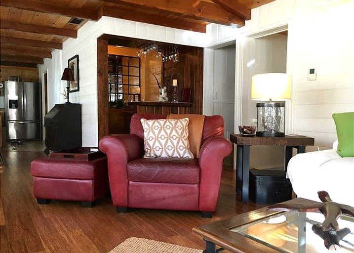 Cabins (Idyllwild, California, United States)