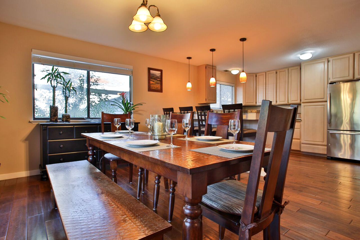 Pet-Friendly Cabin Rental with Hot Tub and Private Dock for Glamping in Northern California