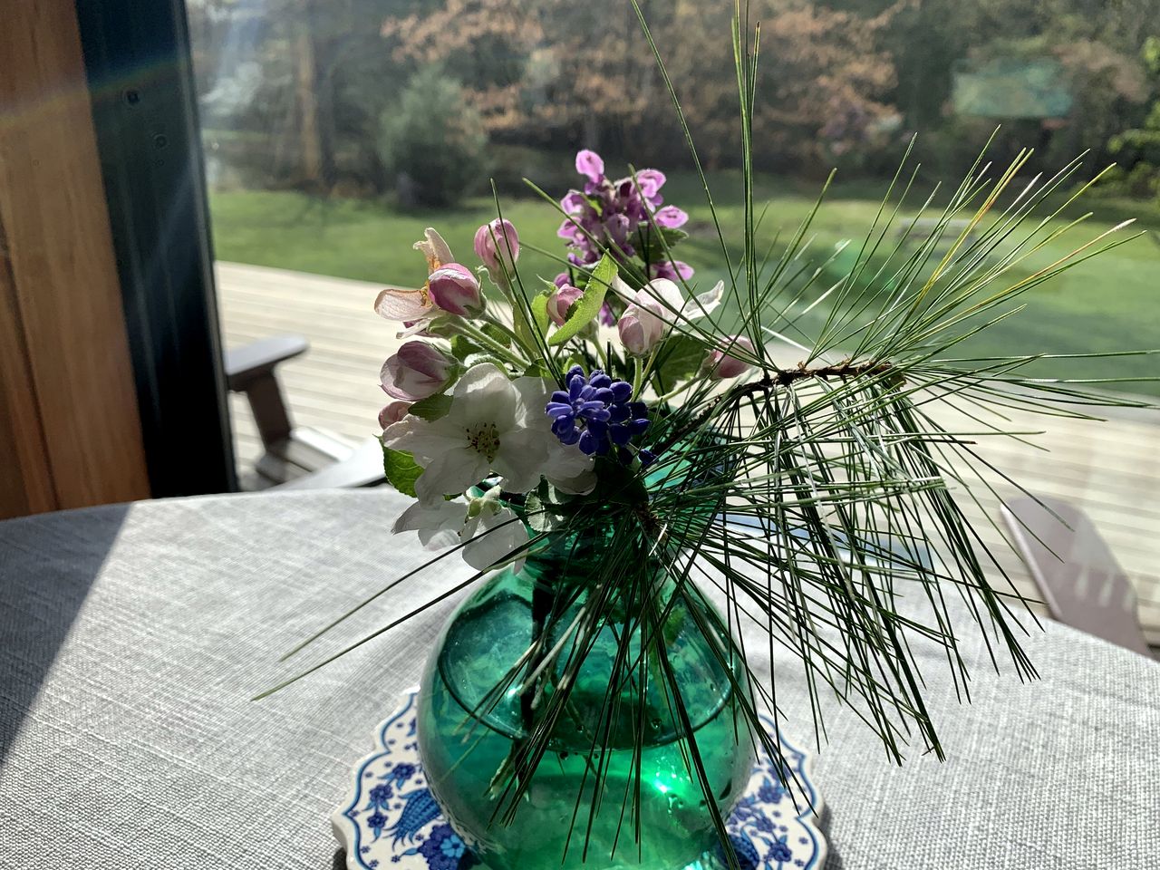 Gorgeous Cottage for Two, Overlooking Pond on 20 acres, Glamping in Pennsylvania