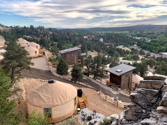 Cabins (United States of America, Orderville, Utah)