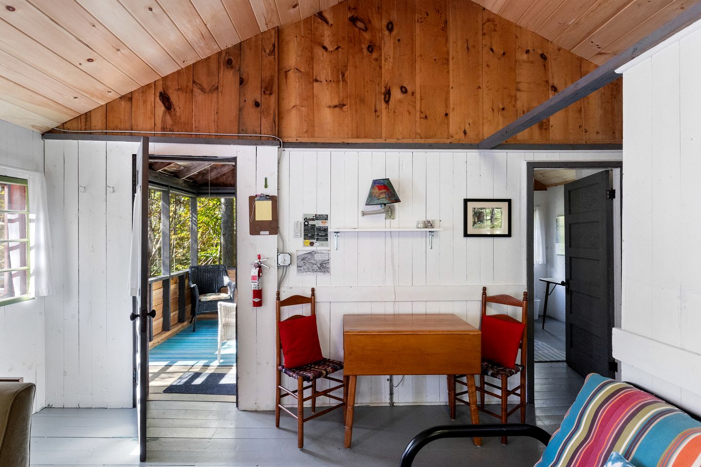 Romantic Cozy Cabin Perfect for Couples near Hanover, New Hampshire