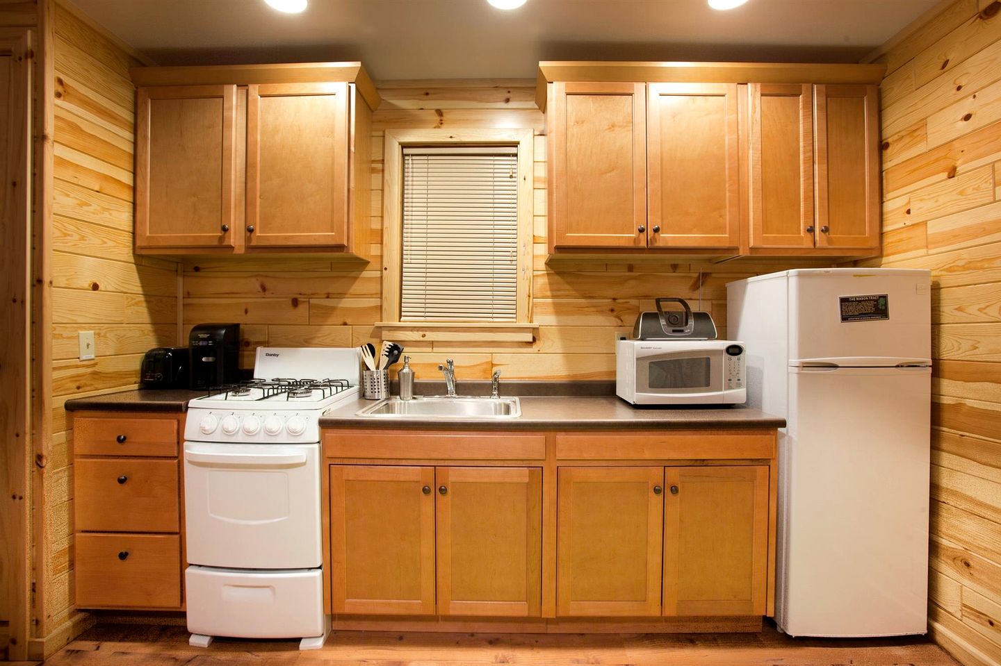 Charming Cabin Rental Nestled in the Peaceful Woods of Huron National Forest, Michigan