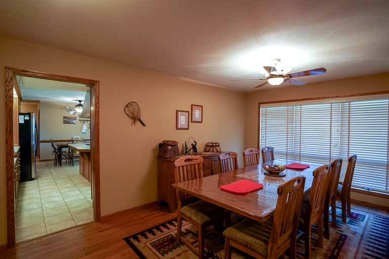 Cabins (United States of America, Ennis, Montana)