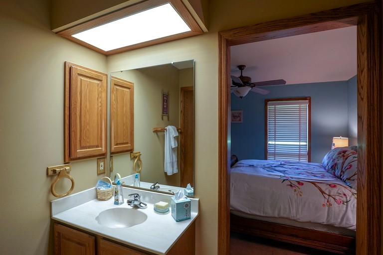 Cabins (United States of America, Ennis, Montana)