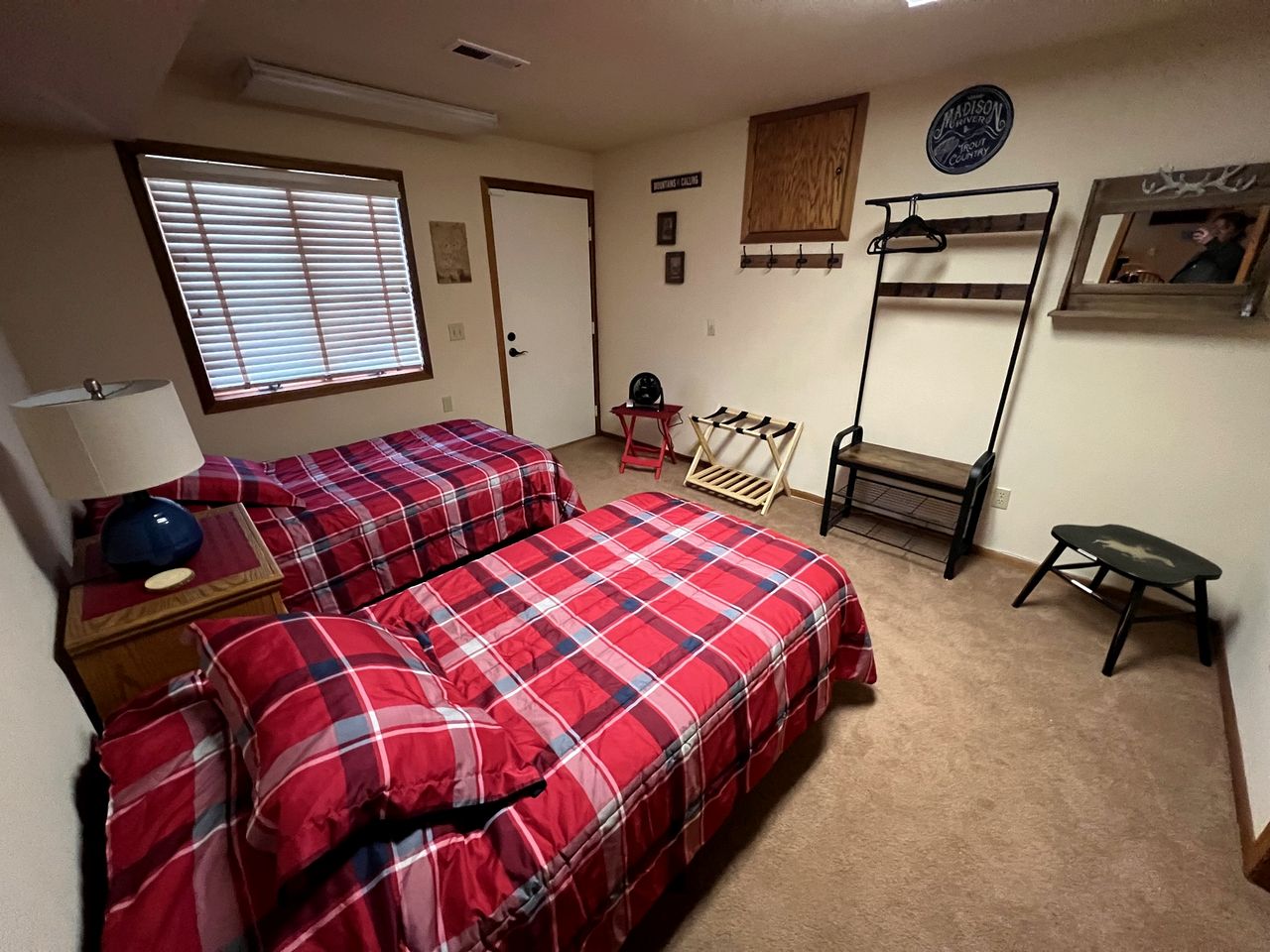 Rural Cabin Rental near Madison River in Ennis, Montana