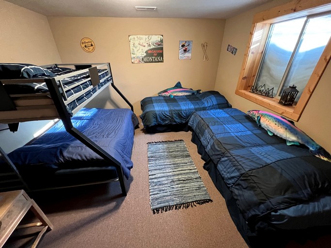 Cabins (United States of America, Ennis, Montana)