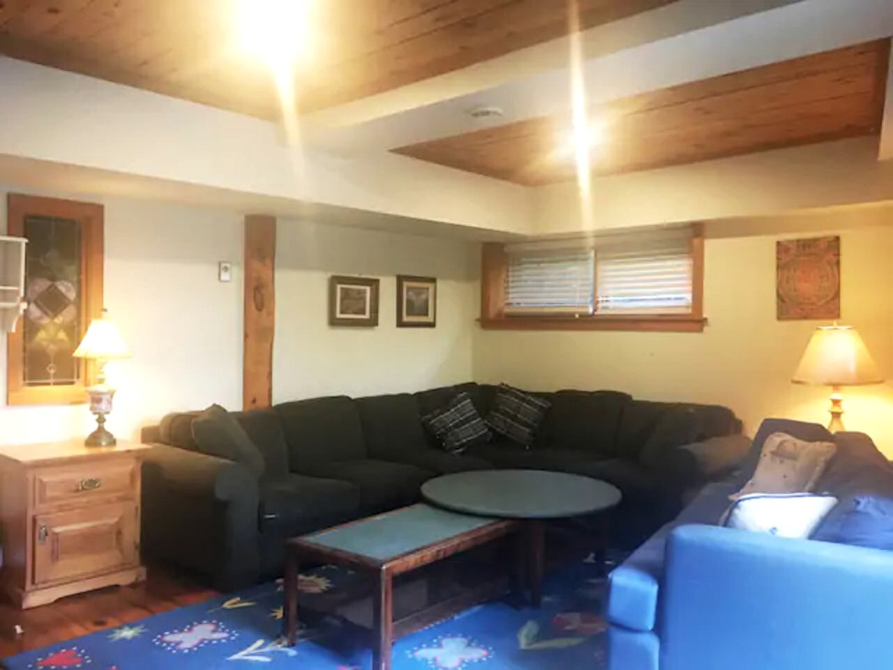 Lovely Cabin Rental with Outdoor Pool and Hot Tub near Markdale, Ontario