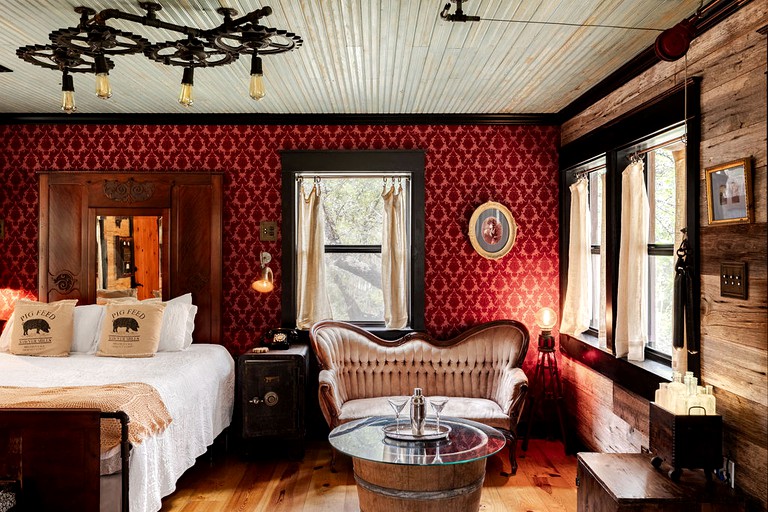 Cabins (United States of America, Wimberley, Texas)