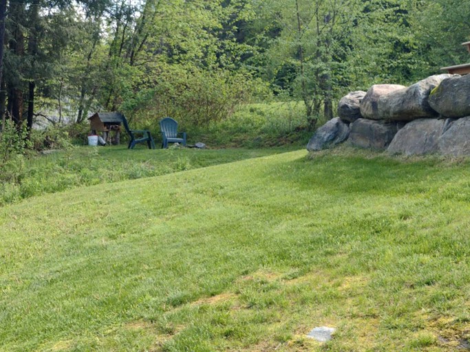 Cabins (United States of America, Hyde Park, Vermont)