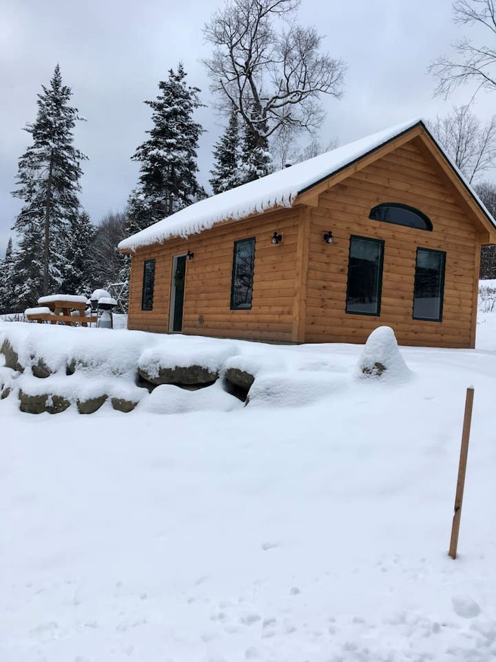 Cozy Log Cabin Rental near Smugglers Notch State Park in Vermont
