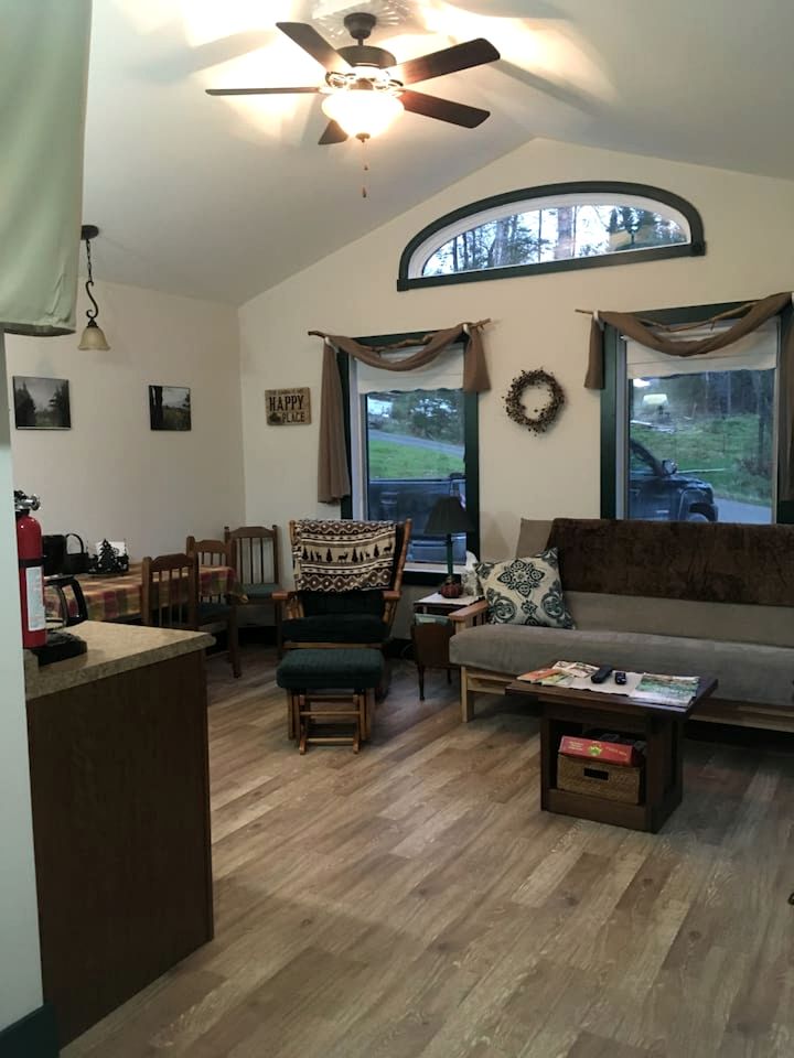 Cozy Log Cabin Rental near Smugglers Notch State Park in Vermont