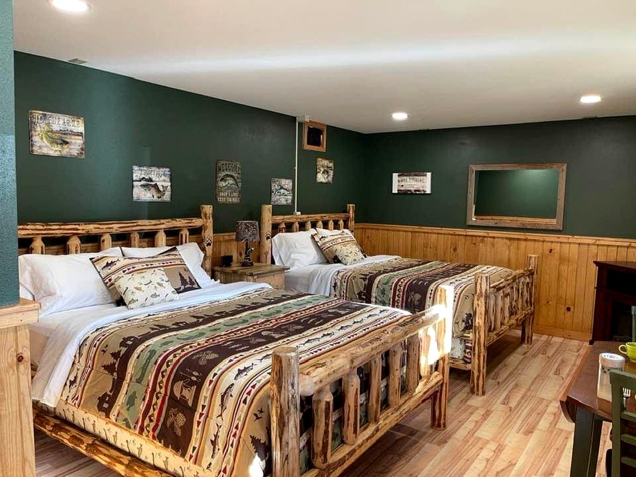 Family-Friendly Cabin Suite Rental near Thompson Falls, Montana