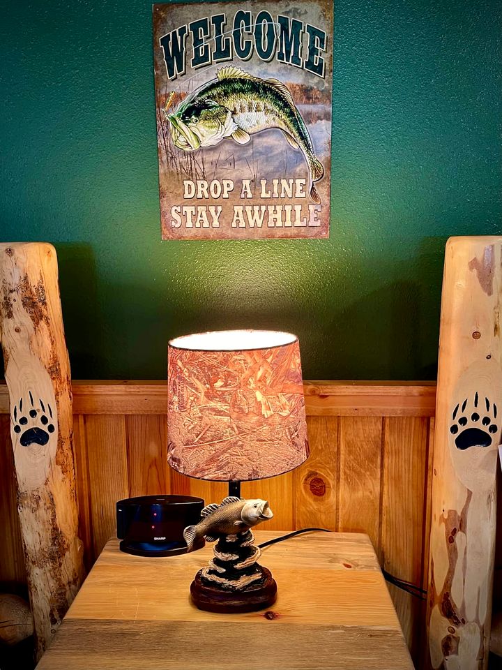 Family-Friendly Cabin Suite Rental near Thompson Falls, Montana